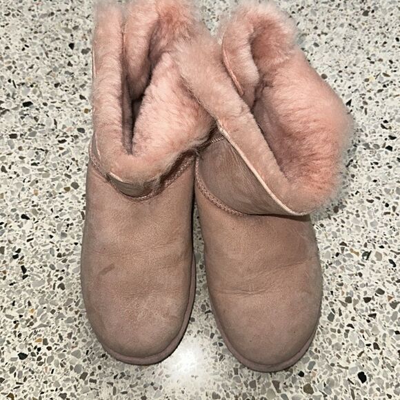 UGG Australia pink Bailey Bow boots 9 - Picture 4 of 7